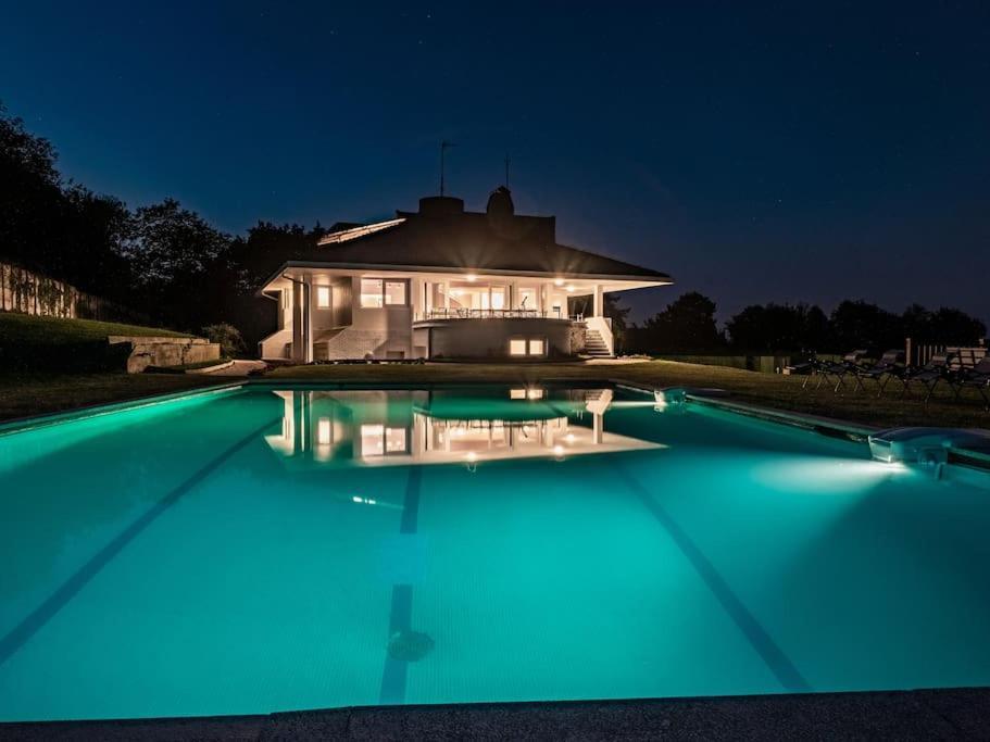 Villa Basque Breath-villa Unica,vista Fantastica,piscina *